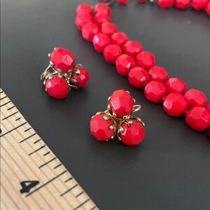Vintage/Elegant Red Beaded Necklace and ClipOn Earrings Set